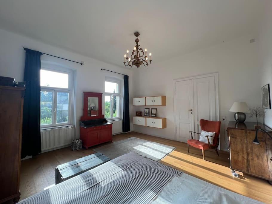 Beletage Johann Strauss Klosterneuburg Bagian luar foto